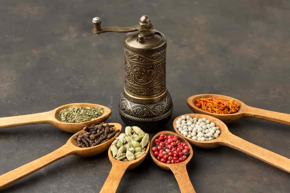 Top 5 Spices Used in Arabic Coffee