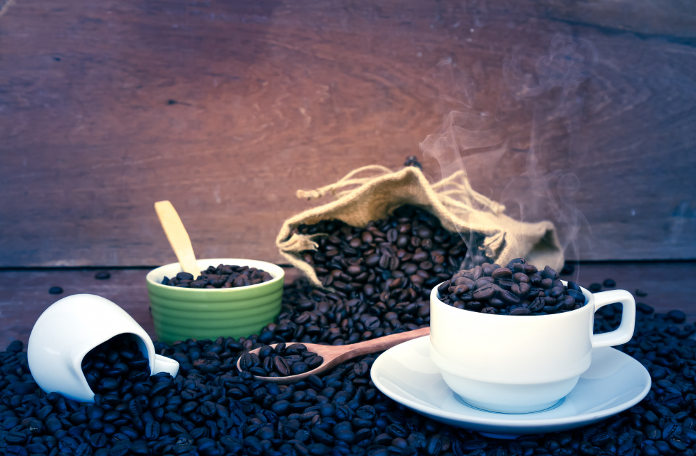 Coffee Wholesale vs Retail Buying: Which Option Saves More Money?